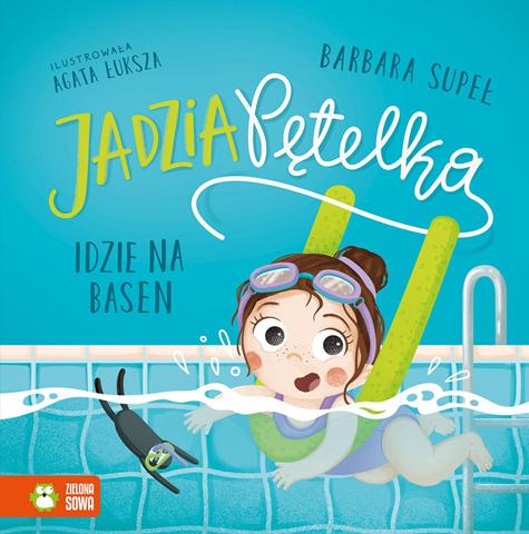 ZIELONA SOWA KSIĄŻECZKA JADZIA Z PĘTELKĄ IDZIE NA BASEN