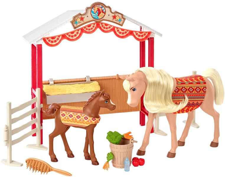 MATTEL SPIRIT MUSTANG - ZESTAW STADNINA + KONIE GXF53